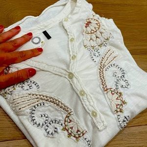 Akemi + kim anthropologie peasant 3/4 top